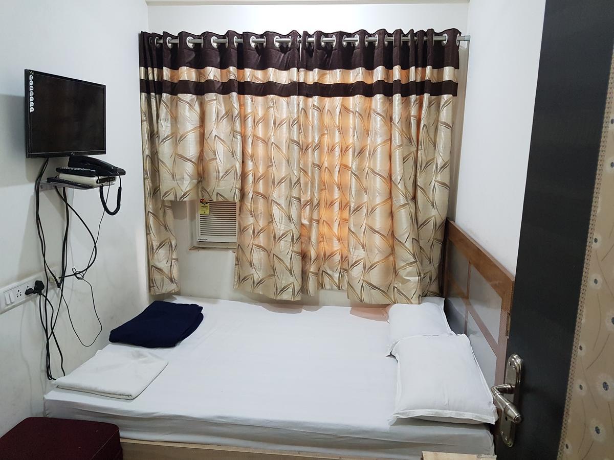 Jimmy Guest House Kalkuta Zewnętrze zdjęcie